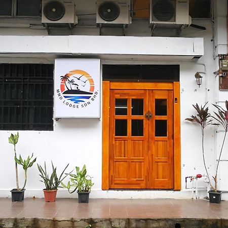 Mnd Lodge Семпорна Экстерьер фото